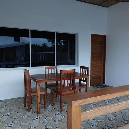 Badi'S Place Moalboal Εξωτερικό φωτογραφία