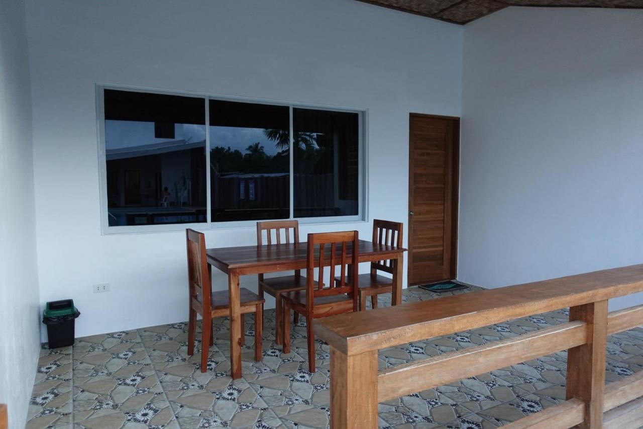 Badi'S Place Moalboal Εξωτερικό φωτογραφία