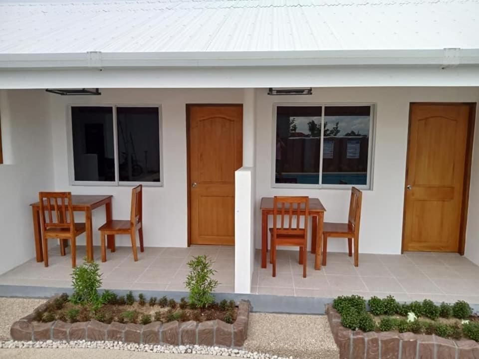 Badi'S Place Moalboal Εξωτερικό φωτογραφία