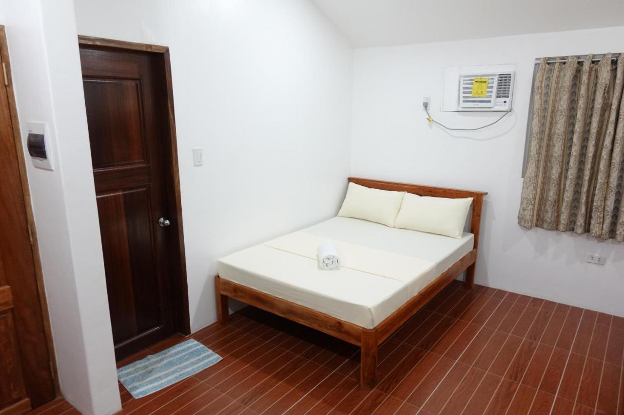 Badi'S Place Moalboal Εξωτερικό φωτογραφία