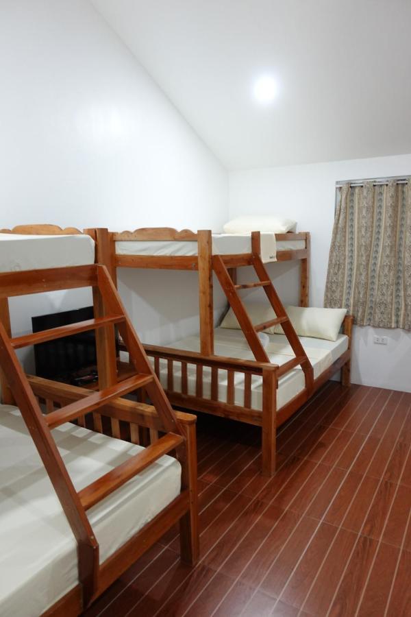 Badi'S Place Moalboal Εξωτερικό φωτογραφία