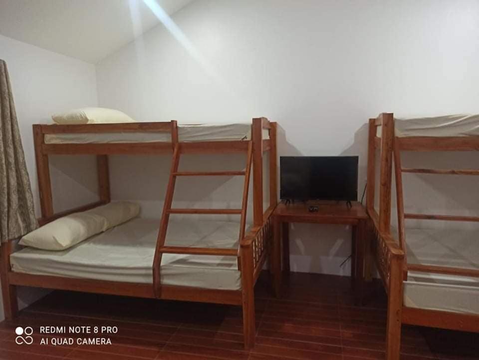Badi'S Place Moalboal Εξωτερικό φωτογραφία