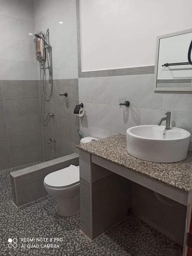 Badi'S Place Moalboal Εξωτερικό φωτογραφία